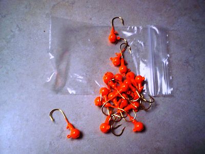 15 Blaze Orange Round Head 1/4oz  Jigs w/barb #1 Eagle Claw Bronze Hook Walleye