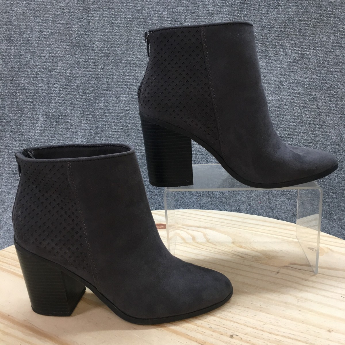 8個セット American Eagle Boots Womens 7.5 Ankle Bootie Gray Fabric Almond