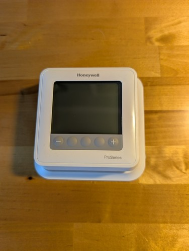 Honeywell Home T6 Pro Series Programmable Thermostat TH6220U2000, FREE SHIPPING!