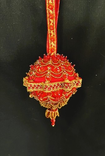 The Cracker Box Stecknadel Ornament Perlen - Höchste Harmonie - Rot & Gold - WUNDERSCHÖN! - Bild 2 von 4