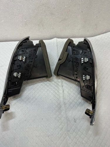 2019 Chevy Equinox A/C vent trim panel RIGHT AND LEFT SIDE OEM - Picture 6 of 11