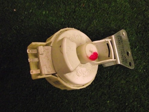 Waschmaschine BEKO WMB71442W Druckschalter