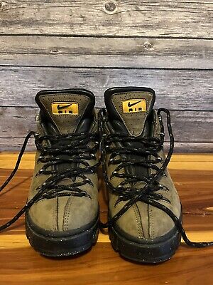 Vintage Nike Air Regains ACG Trail Hiking Tan Boots 148035 Vintage Nike Air Regains ACG Trail Hiking Tan Boots 148035