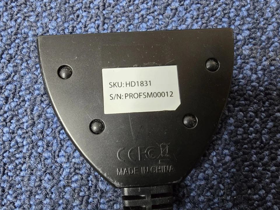 Fosmon 4K UHD High Speed Braided HDMI Switch Plug Selector 3 To 1 - Image 4 of 4