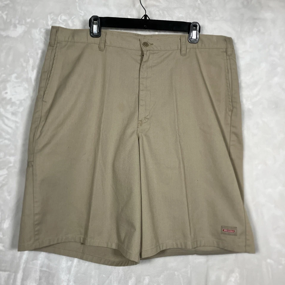 Pantalones Cortos de Trabajo Uniforme Dickies 2 Pr Talla 40 Multi Bolsillo Calce Suelto Gris/Beige Usados en Excelente Condición Foto 4 de 4