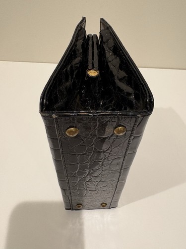 Vintage Crocodile Handbag With Gold Chain Shoulder Straps Saks Fifth Avenue - Picture 8 of 17