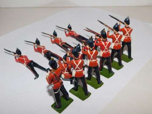 Old BRITAINS 1950s Lead, Royal West Surrey Regiment Firing, 14 Piece Set #2086 - Picture 9 of 12
