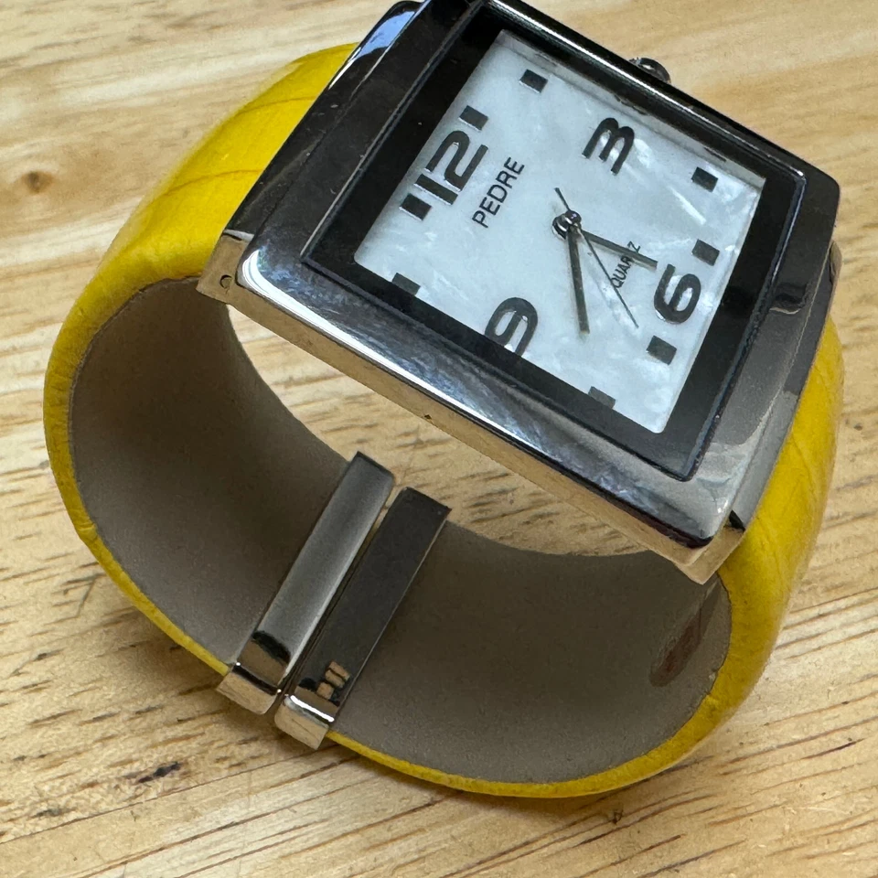 Reloj de Cuarzo Pedre Mujer Plateado MOP Rectángulo Japón Movt Brazalete Batería Nueva Foto 3 de 4