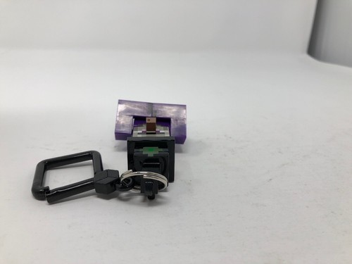 Minecraft Witch Keychain - Picture 6 of 6