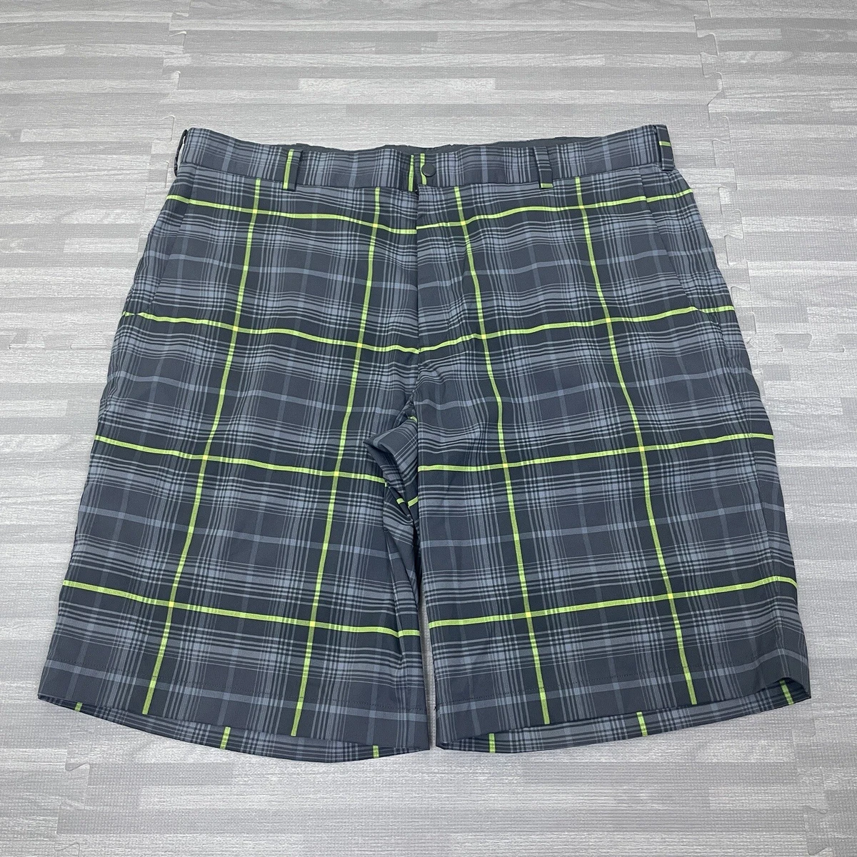 Nike Golf Performance Dri Fit Mens Size 40 Black Green Plaid