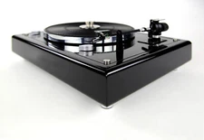 Restored Thorens TD 146 Turntable Designer Piece Carbon Look