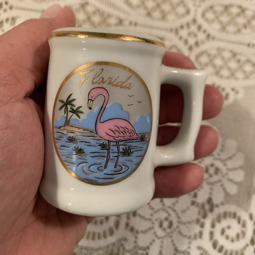 Miniatur Vintage Florida Flamingo Kaffeebecher weiß rosa 2,25" hoch - Bild 6 von 6