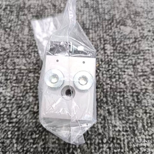 Neu FESTO 2949 RS-4-1/8 Rollenhebelventil RS-4-1/8 - Bild 12 von 15