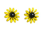 Pair Of Vintage Enamel Daisy Clip Earrings - Costume  Jewelry Metal