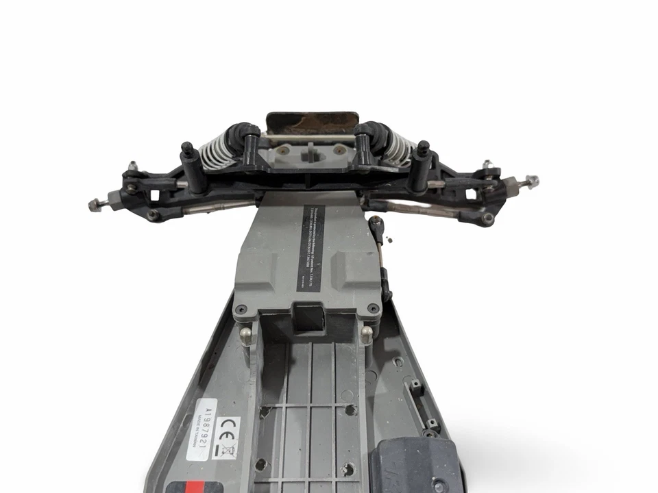 Traxxas Rustler Vxl 2wd Roller Slider Chassis 1/10 Rc Truck Parts/project - Image 4 of 4