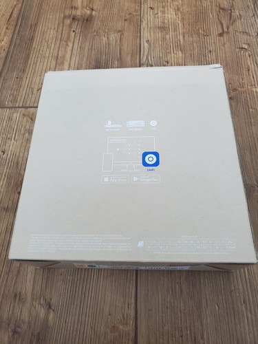Ubiquiti Unifi U6+ Dual-Band Wi-Fi Wireless Access Point - White - Afbeelding 2 van 5