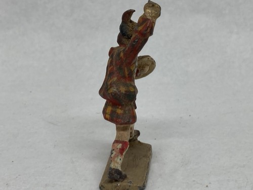 Scottish Figure (Rob Roy) By Unknown (N Yel 543) Missing Sword - Imagen 4 de 8