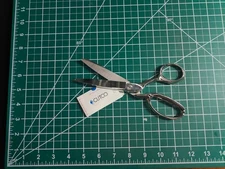 CUTCO 70 Seamstress Scissors Shears Sewing Textiles Fabric 8” Made In USA EXCLNT