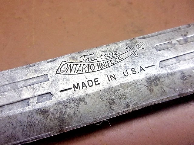 Cuchillo Old Hickory Tru-Edge 10 3/4" con pasadores de latón Full Tang Ontario Knife Co. EE. UU. Foto 2 de 4