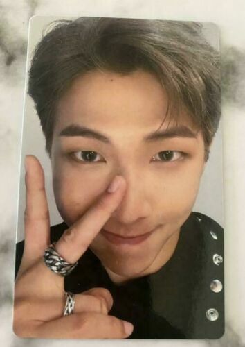 BTS V サイン入りフォトカード FAKE LOVE BTS V サイン入りフォトカード FAKE LOVE BTS Fake Love
