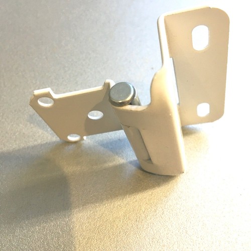 BY THE PAIR 1/2" OVERLAY, SELF CLOSING, PARTIAL WRAP, AMEROCK BP7550-W - Picture 4 of 5