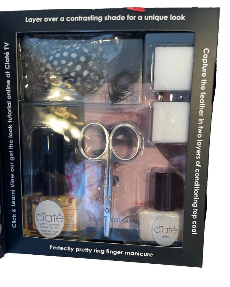 Nuevo en caja de manicura con plumas en blanco y negro Ciate London nuevo en caja Foto 2 de 3