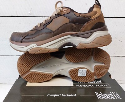 ベッチー Men's Skechers Streetwear 66264 Staxed-Brandin Dark Brown