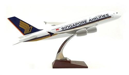 Unbranded 19" Wingspan AF10 - Airbus A380 Aircraft - Singapore Airlines - Picture 3 of 5