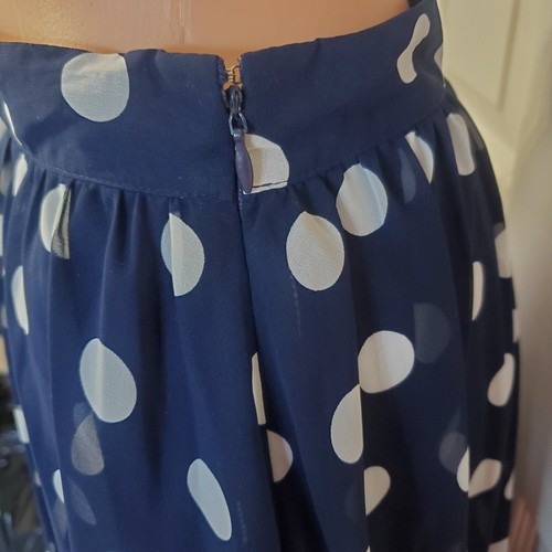 XXI Forever 21 Gonna donna lunga e corta blu e bianca a pois Sise M - Foto 3 di 9