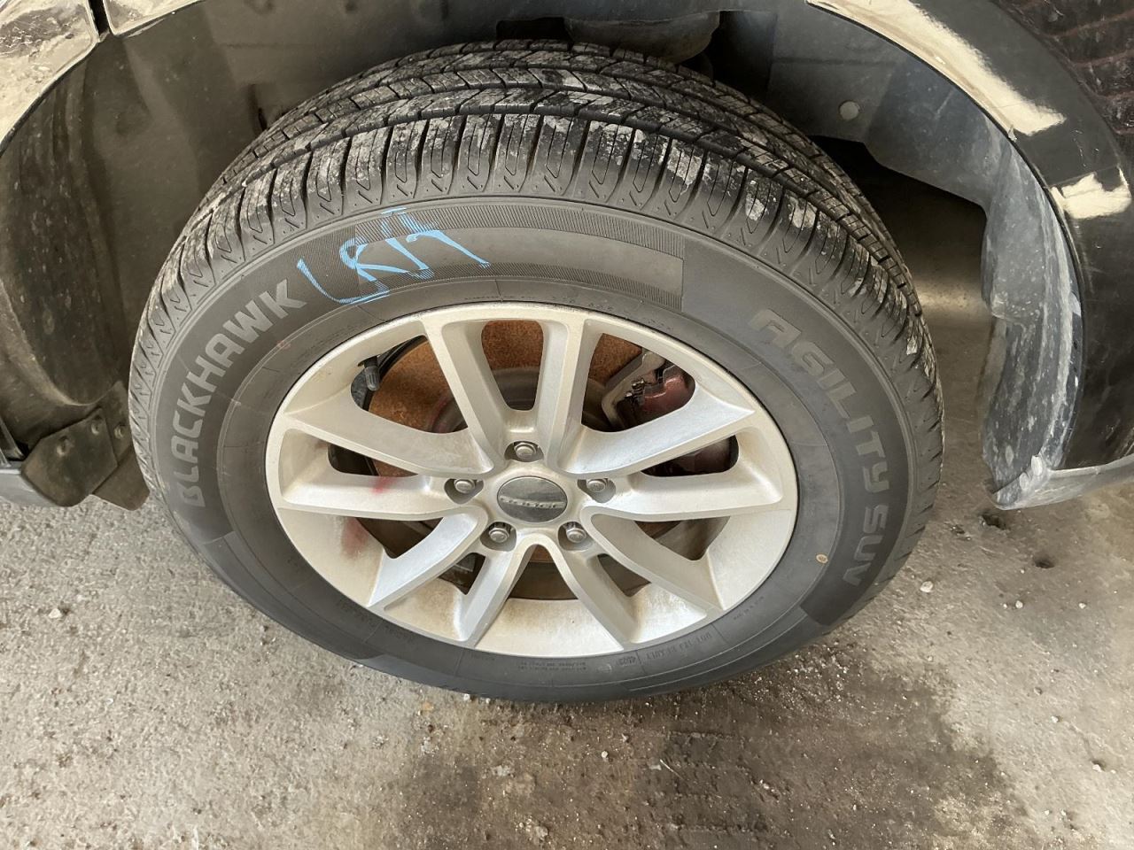 Wheel 17x6-1/2 Aluminum 10 Spoke Painted Silver Fits 13-19 JOURNEY 4739097