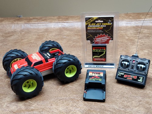 VINTAGE TYCO 49 MHz 6v REBOUND RC (4 WD) - GREAT CONDITION - WORKS! (#72)