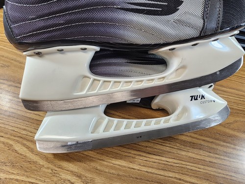 Pattini da hockey su ghiaccio Bauer Vapor XIV taglia 11,5 Tuik personalizzati + lame ottime condizioni - Foto 10 di 15