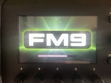 Fractal Audio Systems FM9 Turbo Amp Effects Modeler Floor Unit Pedalboard