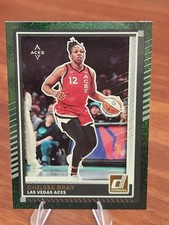 2025 Panini Donruss WNBA - Chelsea Gray #38 Green Laser