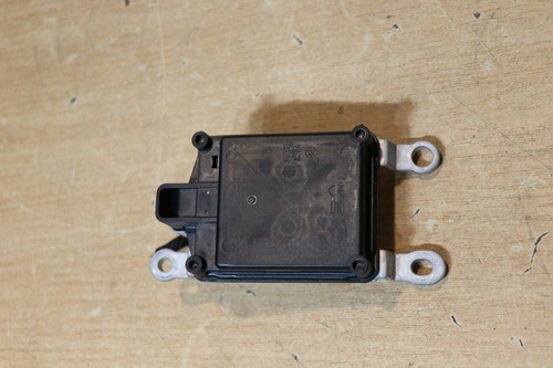 NISSAN QASHQAI FACELIFT FRONT CRUISE DISTANCE RADAR SENSOR 28438-5FA5A - Picture 2 of 8
