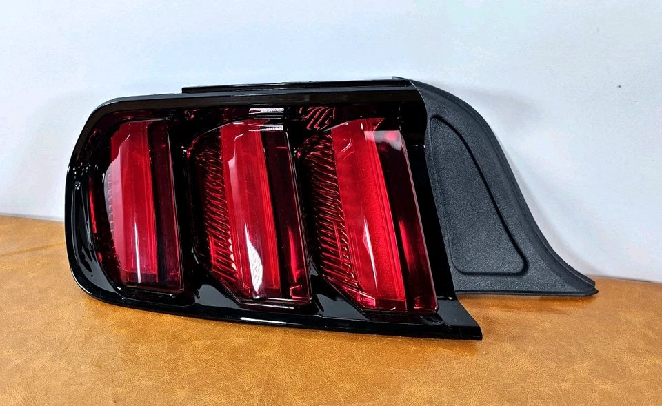 FOR 2015-2020 FORD MUSTANG LEFT DRIVER LED TAIL LIGHT AFTERMARKET NEW#4 - Image 2 of 4