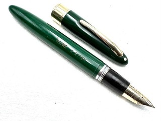 VINTAGE c1949 SHEAFFER VALIANT GREEN TOUCHDOWN VAC FILL FOUNTAIN PEN 14K PARTS