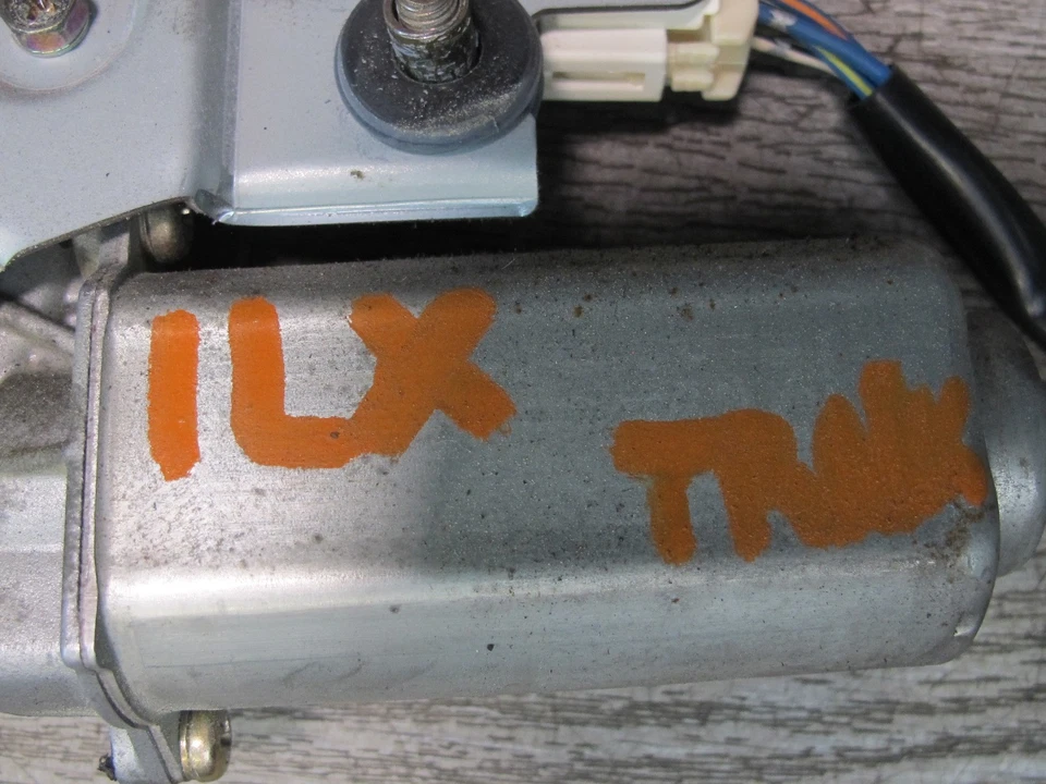 1998-2007 LEXUS J100 LX470 ЗАДНИЙ СТЕКЛООЧИСТИТЕЛЬ МОТОР С СОЕДИНЕНИЕМ 85080-60170 - Изображение 2 из 4