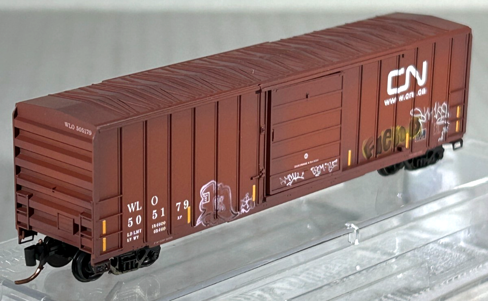 Waterloo Side Box MICRO-TRAINS N SCALE 50' RIB SIDE BOX CAR WATERLOO/CANADIAN NATIONAL ...