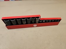 Mac Tools USA Deep Impact Socket Set Metric 8-19.21, 24mm 3/8 dr 14pc Metal Tray