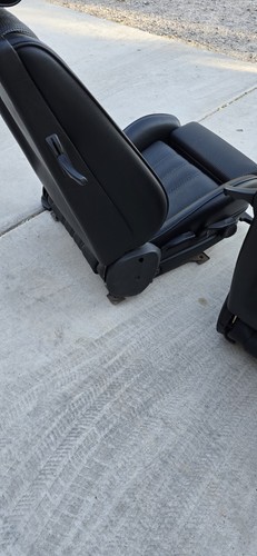 BMW E30 M3 Coupe Sedan Pair Sport Seats Sportsitze Recaro Ubercaro Leather  - Picture 14 of 17