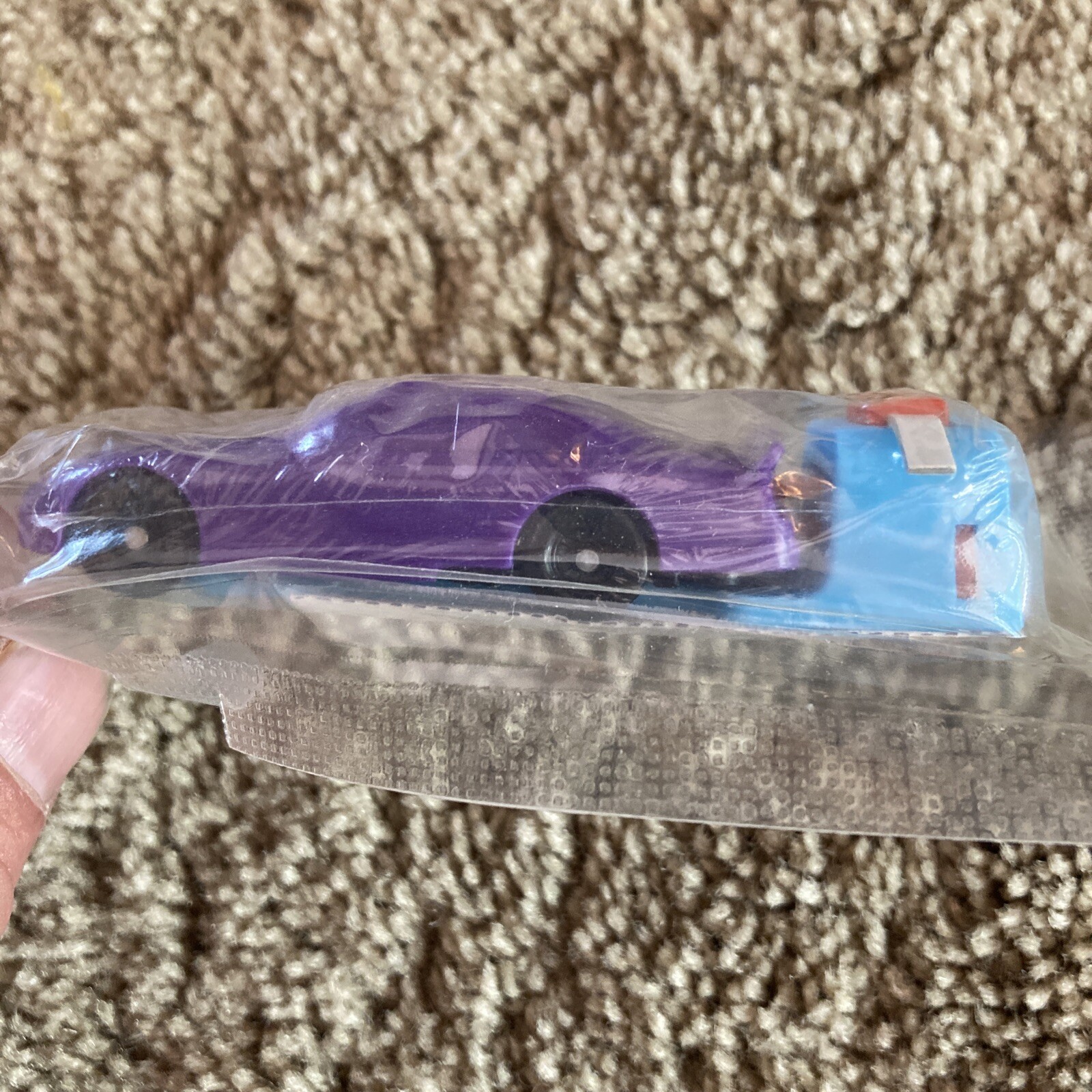 Picture 4 of 5