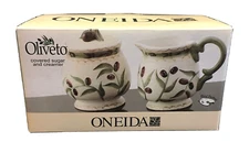 New Oneida Oliveto Covered Sugar & Creamer Set