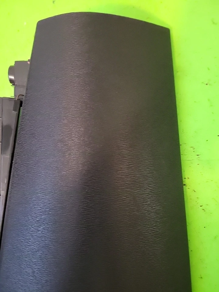 Toyota Prius 2009 guantera compartimento de almacenamiento 55531-47050 OEM 04 05 06 07 08 Foto 3 de 4