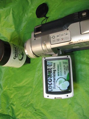 美品　稼働　SONYDCR-TRV110 NTSC Hi8 ビデオカメラ 8mm Sony NTSC Handycam Camcorder Standard8/Hi8/Digital8 Video