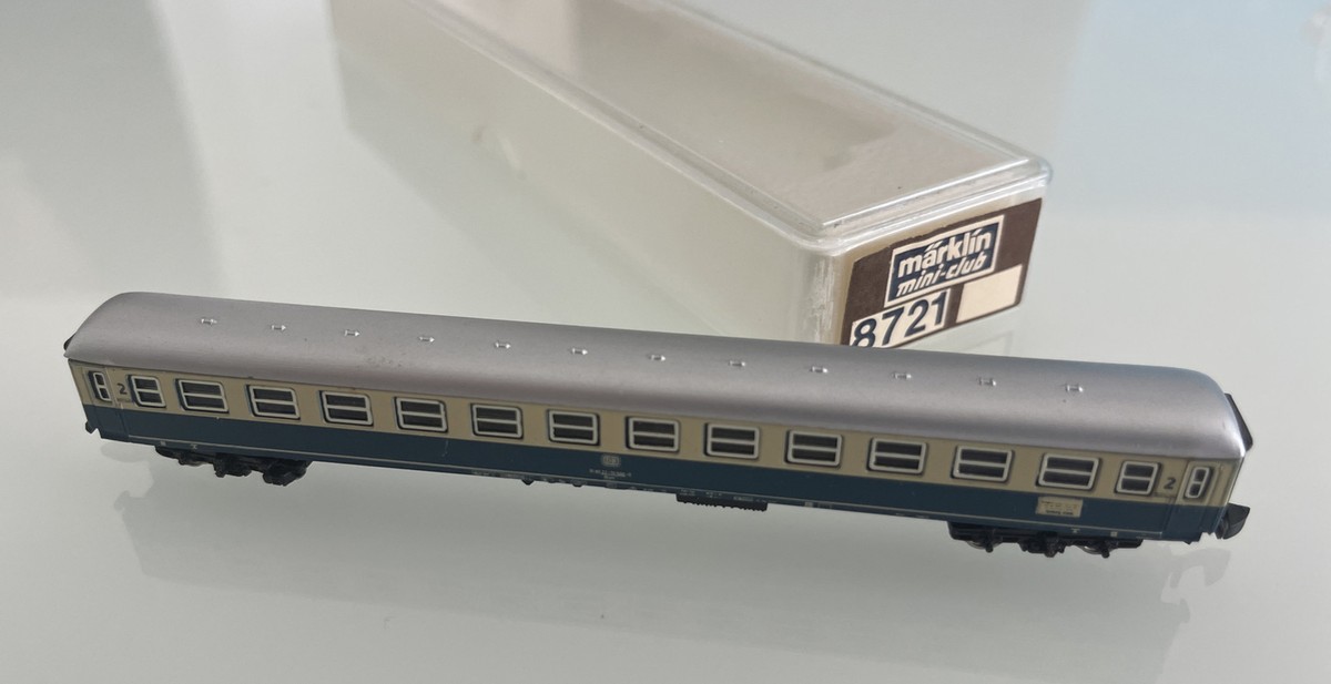 Marklin Mini-Club Z Scale 8721 DB Coach Passenger Car 2nd