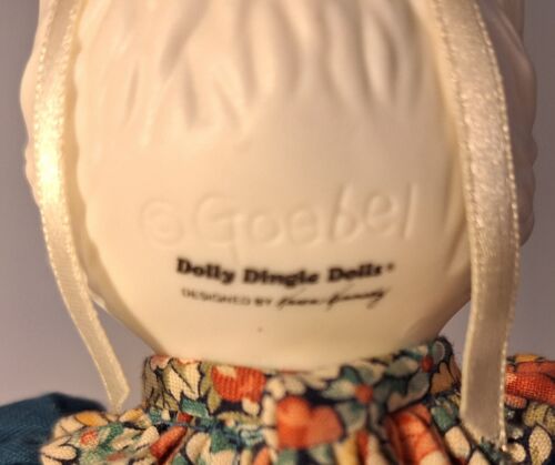 Goebel Dolly Dingle Cat Dahlia Dumpling White w Blue Eyes Blue Dress 9" - Picture 6 of 9