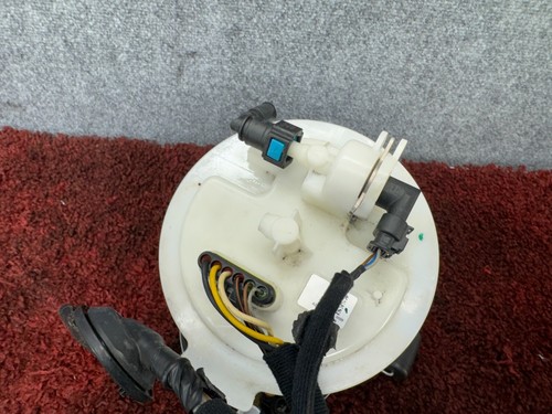 Kia Stinger G70 3.3L Fuel Pump Delivery Unit Assembly OEM B7 - Picture 2 of 7