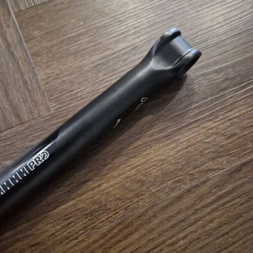 PRO PLT Aluminium Seatpost, 0 offset, 27.2mm clamp diameter. 400mm length. - Picture 5 of 12