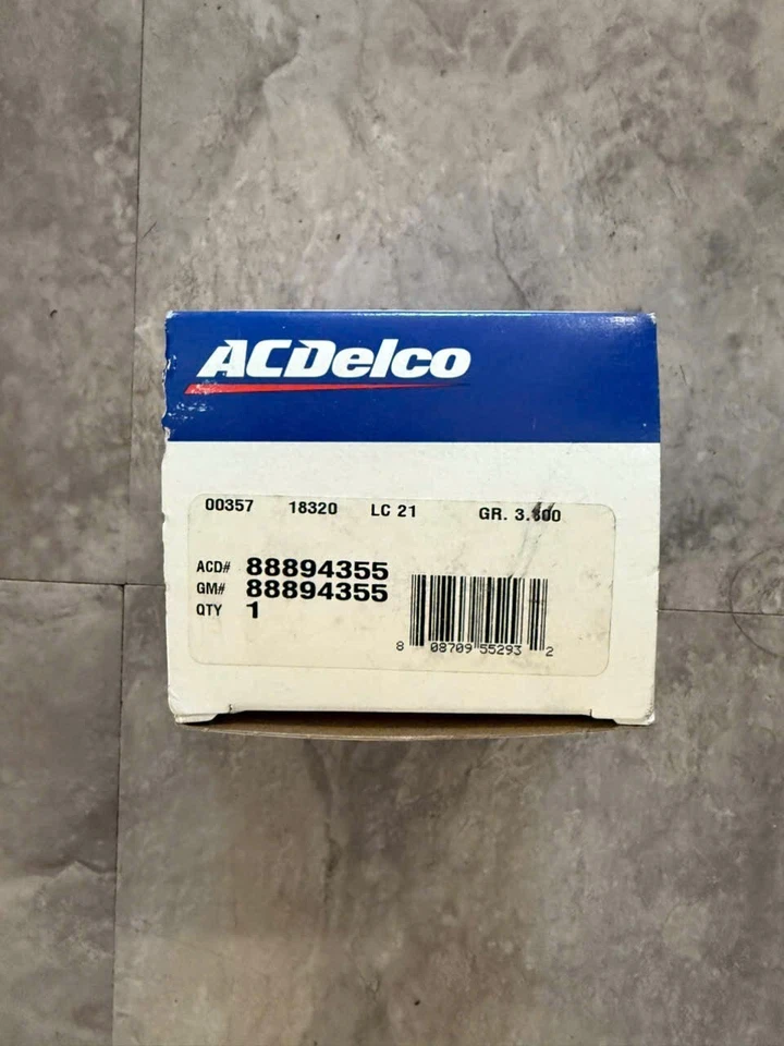 Soporte de montaje de inyector de combustible multipuerto central original OEM GM AC Delco 88894355 Foto 2 de 2